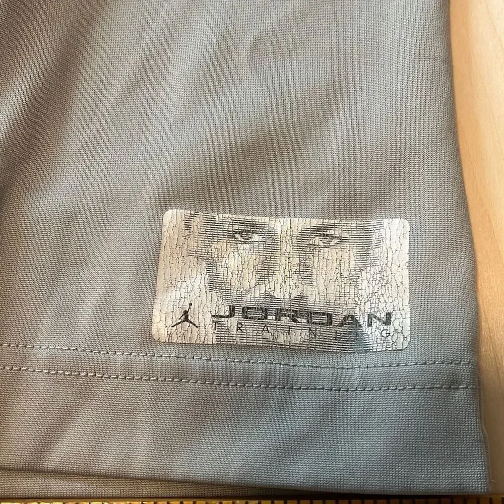 Y2K Jordan Training Shirt Mens 2XL Long Sleeve Pullover Jumpman Athletic Stretch